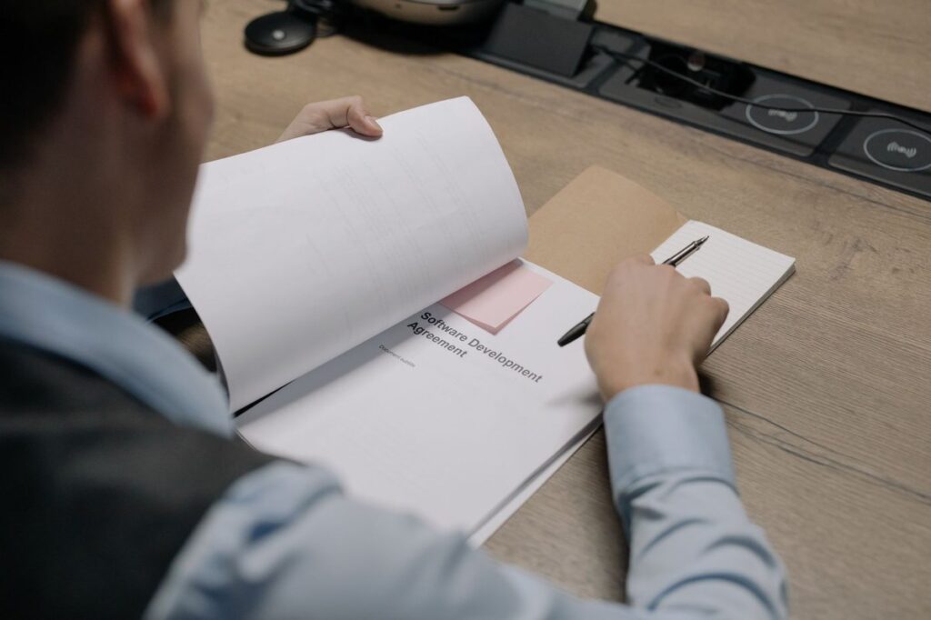 Business developer : missions, compétences, salaire et évolution